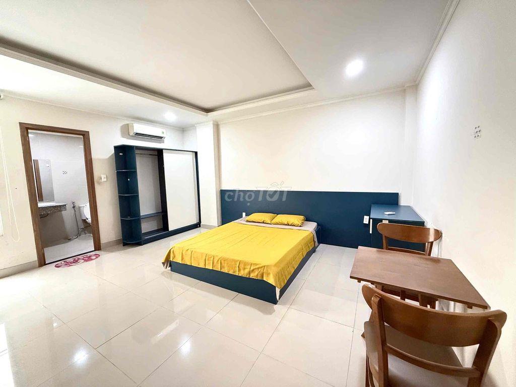 Phòng 35m2_ Studio cửa sổ lớn_205QL13( Cắt Xô Viết- Nguyễn Xí)