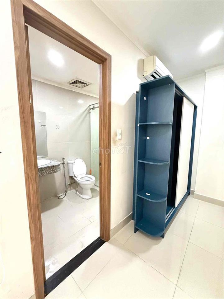 Phòng 35m2_ Studio cửa sổ lớn_205QL13( Cắt Xô Viết- Nguyễn Xí)