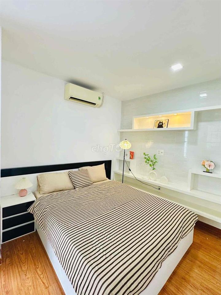 Phòng 50m2_2PN ban công rộng_ 74/19 Trương Quốc Dung