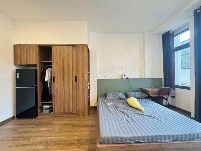 Phòng 35m2_ Studio ban công _ Đầy đủ nội thất_ 222/1 Bùi Đình Tuý