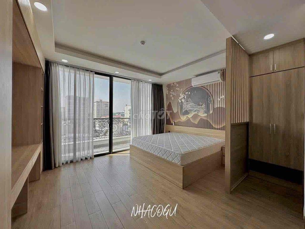 Phòng 35m2_ Studio ban công lớn_