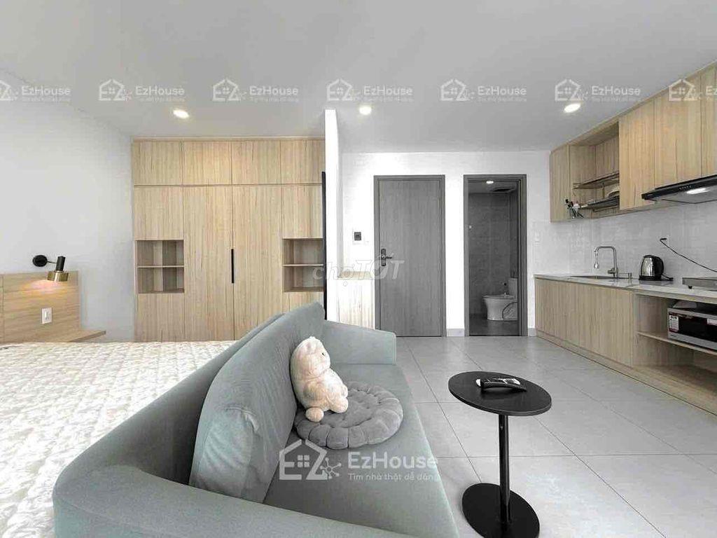 Phòng 40m2_Studio ban công lớn_ 2 Hoa Hồng