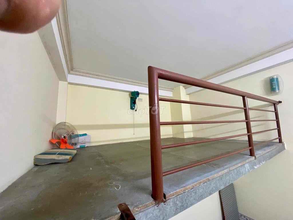 Phòng trọ Phú nhuận 14m2