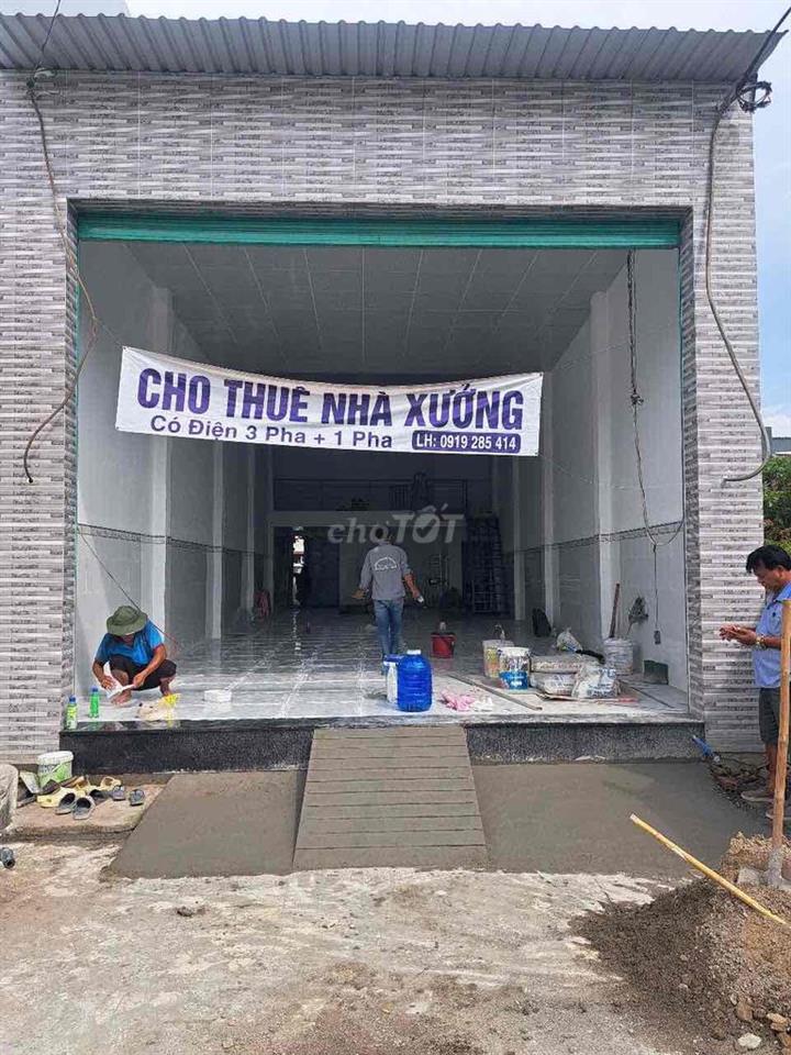 Mặt bằng kinh doanh 150m2 mặt tiền Hương lộ 80B