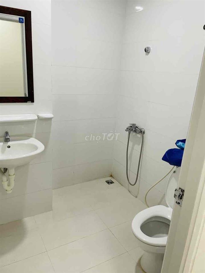 Share 1 phòng trong căn hộ