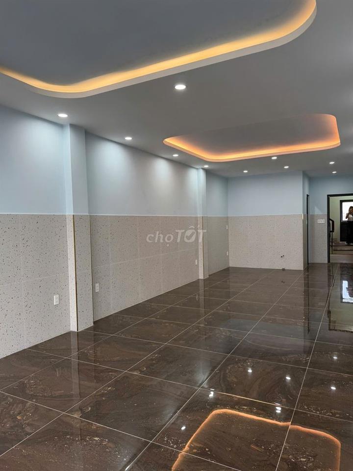 BÁN NHÀ 5 TẦNG – CÓ THANG MÁY – MẶT TIỀN KINH DOANH TÂN PHÚ