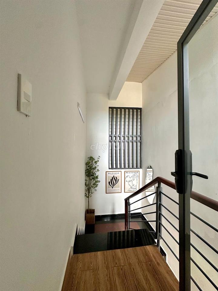 CHO THUÊ CĂN HỘ  CAO CẤP PHƯỜNG 7 GIÁ 10.5 TR/THÁNG