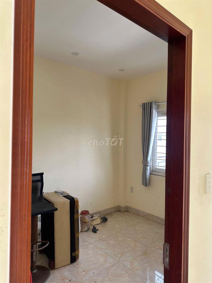 Cần bán nhà mặt tiền đường Hương lộ 80b