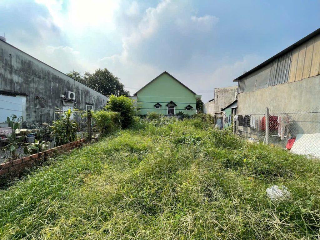 bán đất hóc môn