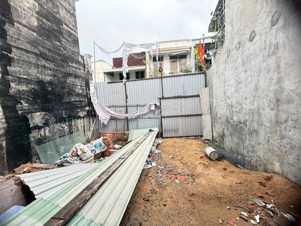 Bán Đất tặng Nhà