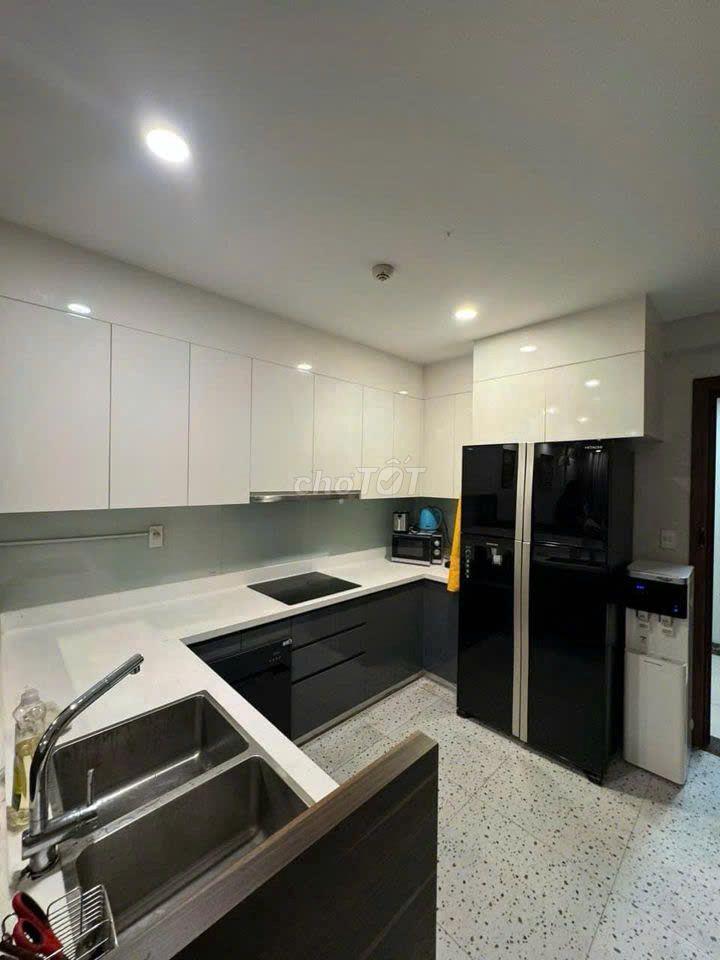 Park Legend, 251 Hoàng Văn Thụ căn 2p ngủ,NTCC,16tr/tháng