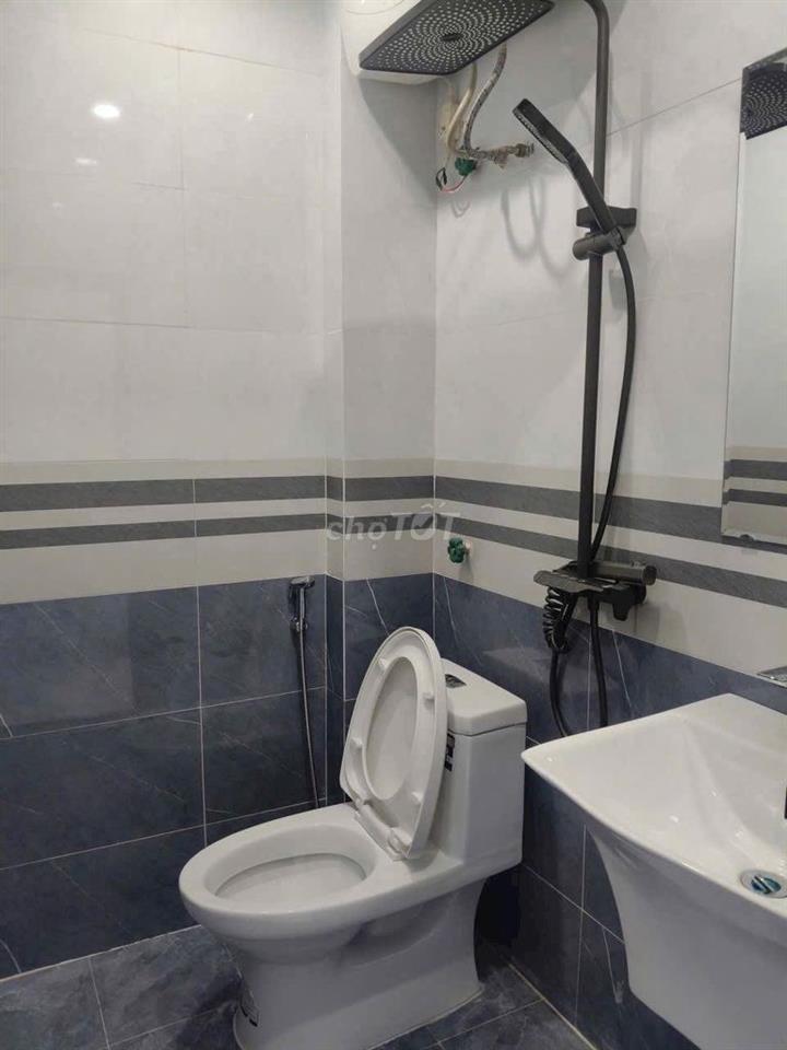 Bán nhà 30m2 3 tầng 4PN Vĩnh Hưng, Lĩnh Nam Hoàng Mai