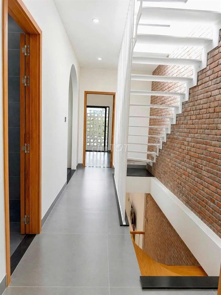 Cần bán nhà 2 tầng tại đường Phong Bắc 17, Cẩm Lệ