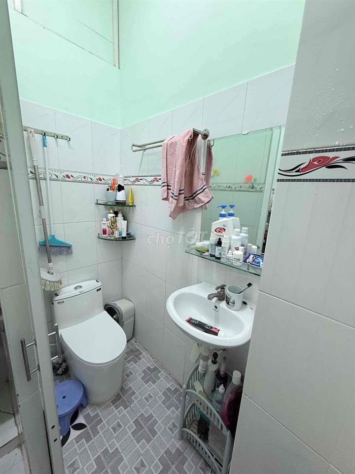[TÌM BẠN NAM Ở GHÉP] - TRỌ 45M2 TỔNG PHÍ 3TR CÁCH QUẬN 1 CHỈ 1KM