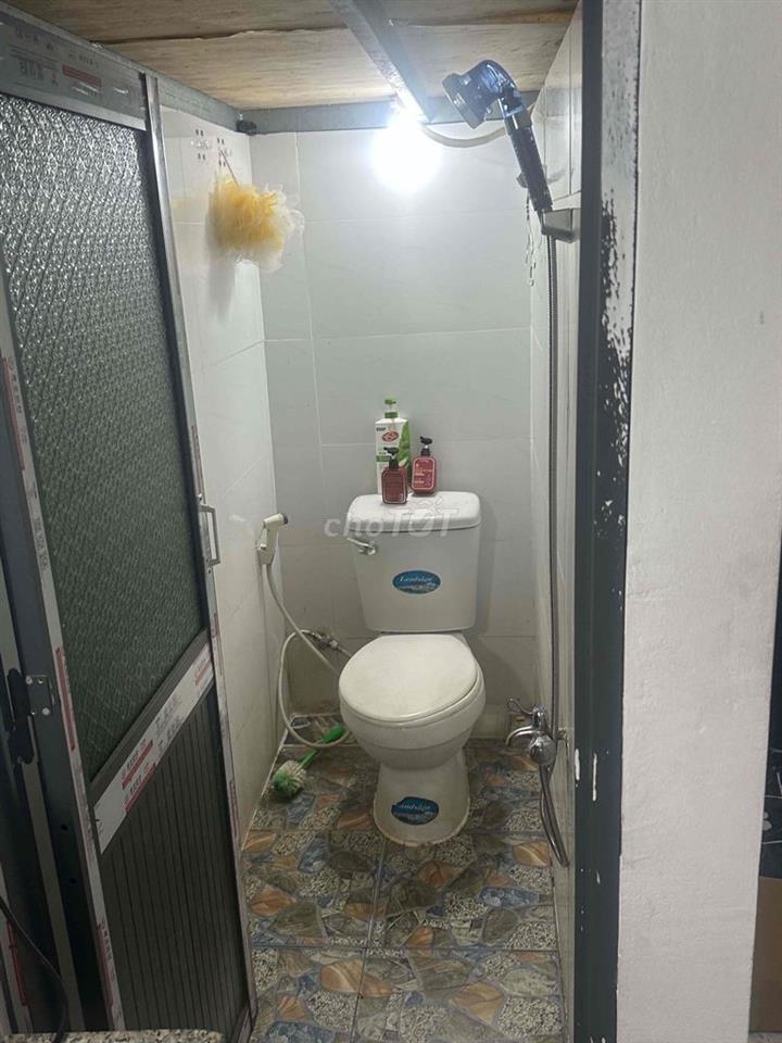 mình pass phòng rộng rãi cho 3 người ở