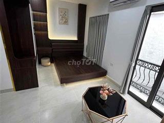 Trống lại studio bancol 40m2 - Khu vực an ninh - Sạch sẽ - Giá hssv