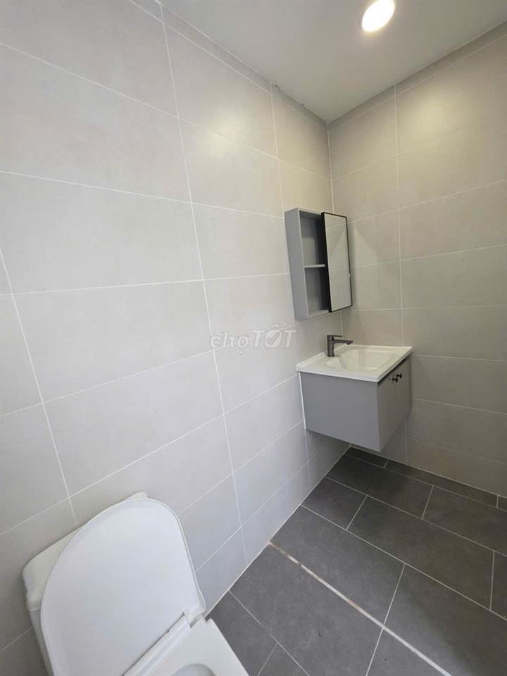 GIA ĐÌNH BÁN CH TÂM HUYẾT CHUNG CƯ HÒA HƯNG (Q.10) – 70M² (2PN 2WC) 