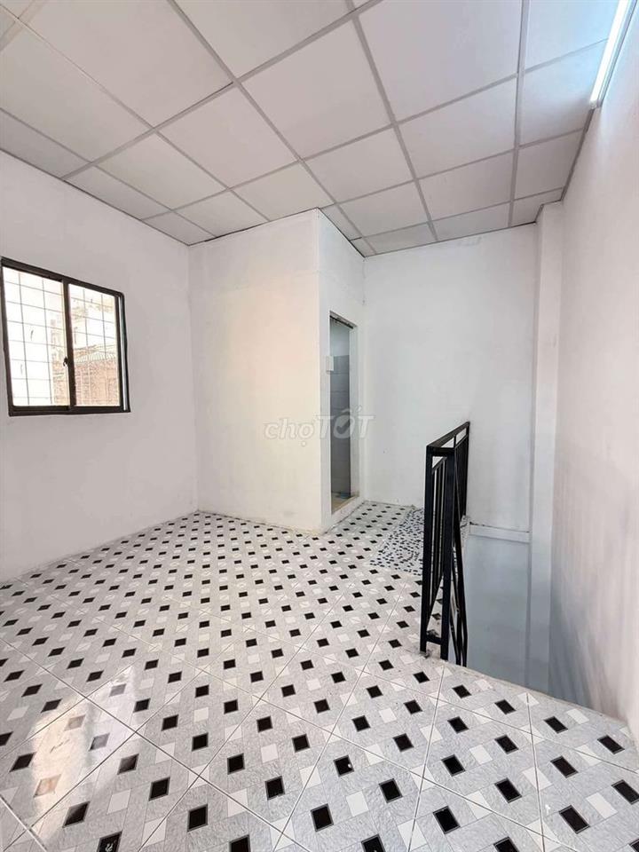 BÁN NHÀ 2 TẦNG HẺM 4M HUỲNH TẤN PHÁT, Q.7 , CHỈ 3,55 TỶ TL 