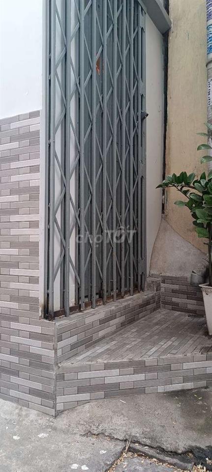 NHÀ QUẬN 1 VỊ TRÍ CỰC ĐẸP, GIẢM SÂU GIÁ SỐC