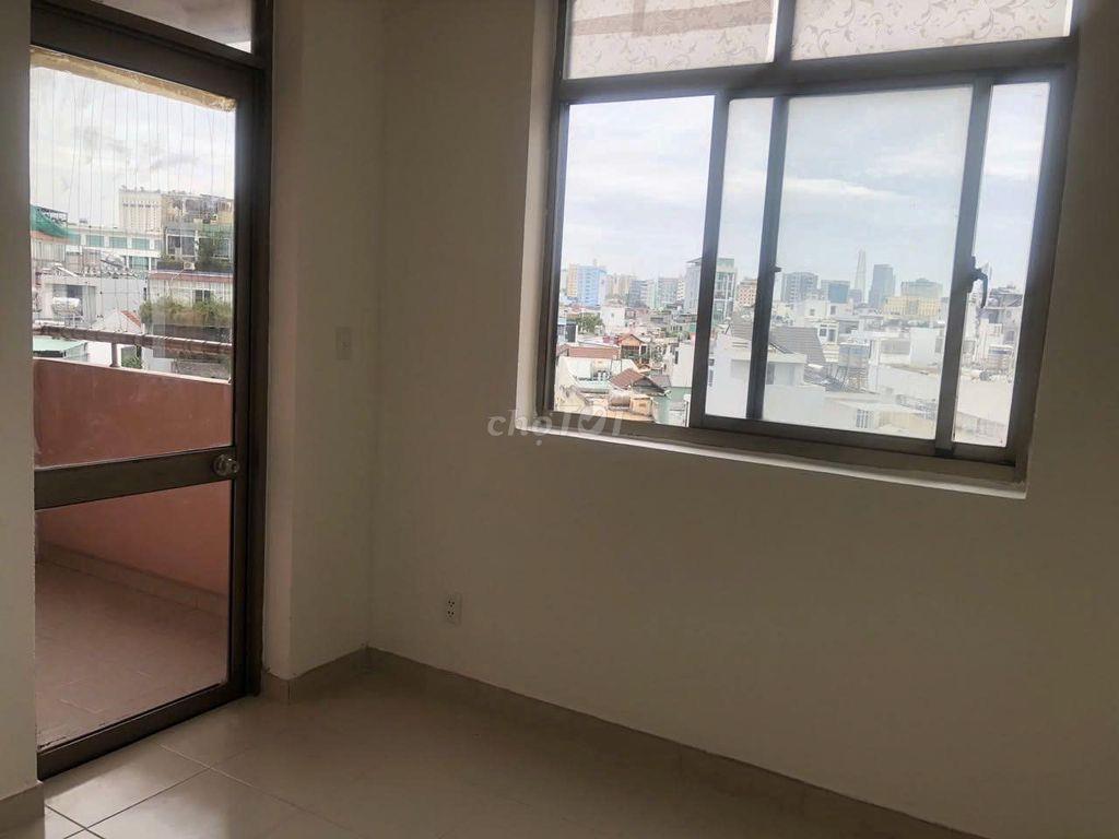 Chung cư Cách Mạng Tháng 8-Quận 3, Ko Nội Thất- 2PN, giá 10,5 tr/th.