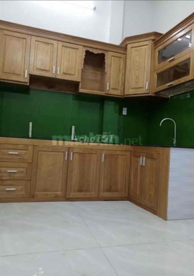 BÁN NHÀ LỚN CĂN ĐÔI. DT: 8,1-36m, DT:294m2, DTSD:500m, 1lầu đúc.