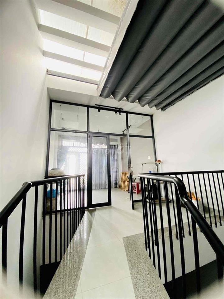 Cần bán nhà đường Thạnh Xuân 21, Quận 12