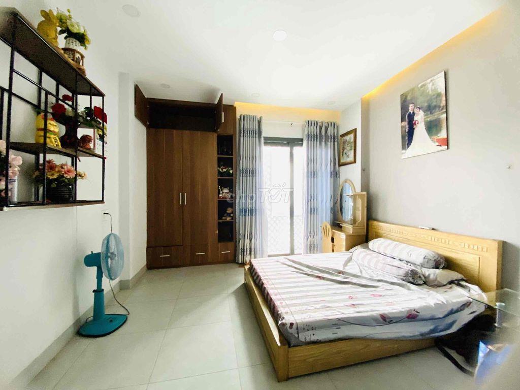 Cần bán nhà đường Thạnh Xuân 21, Quận 12