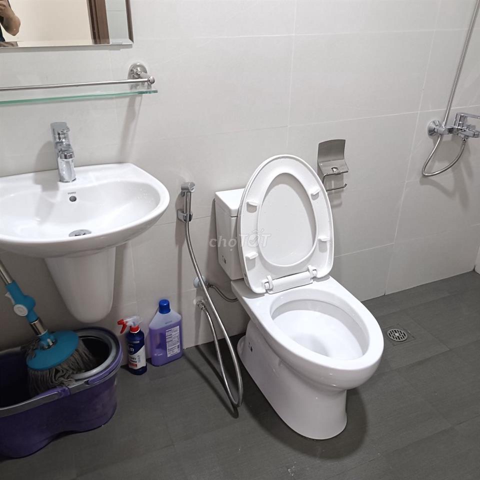 Tôi cần cho thuê căn 3 ngủ 2 vệ sinh tại Chung Yên Bình Complex