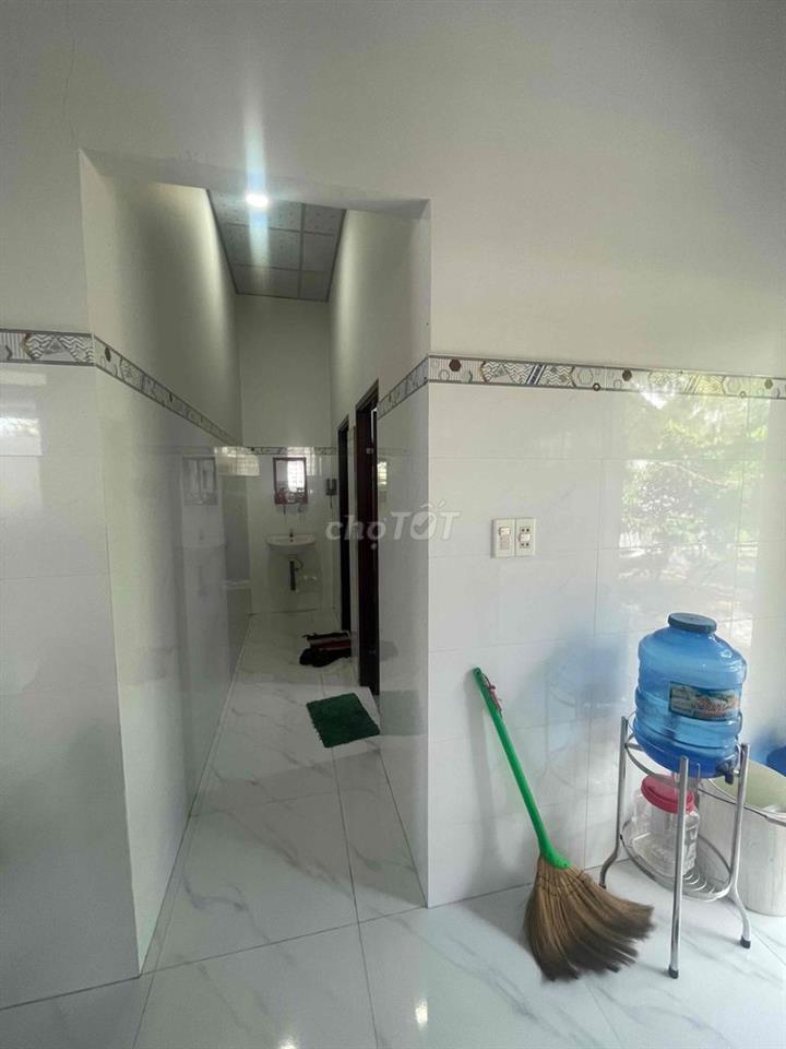 Nhà vườn đẹp Bến Tre 794m2 có sổ hồng - Giá cả thương lượng