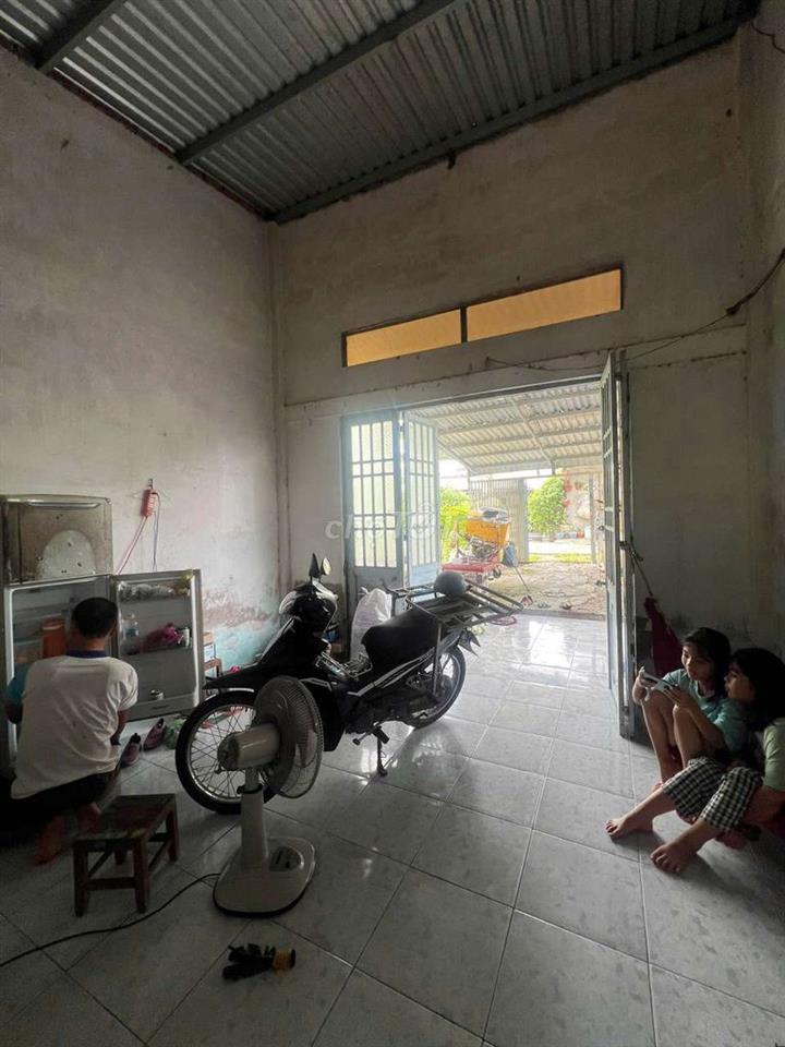 Nhà đất gần khu công nghiệp Hòa Phú