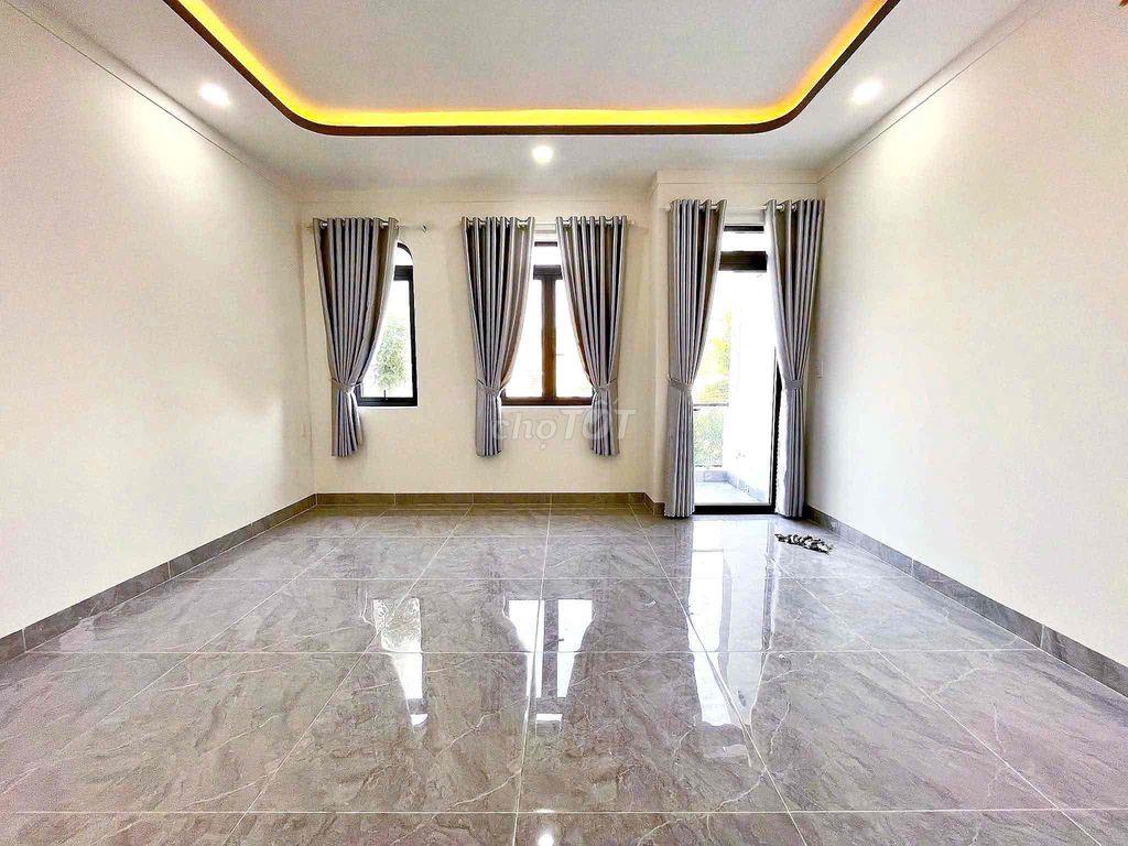 Cần tiền trả nợ ngân hàng cần bán gấp căn nhà 1 trệt 1 lầu.Hóc môn