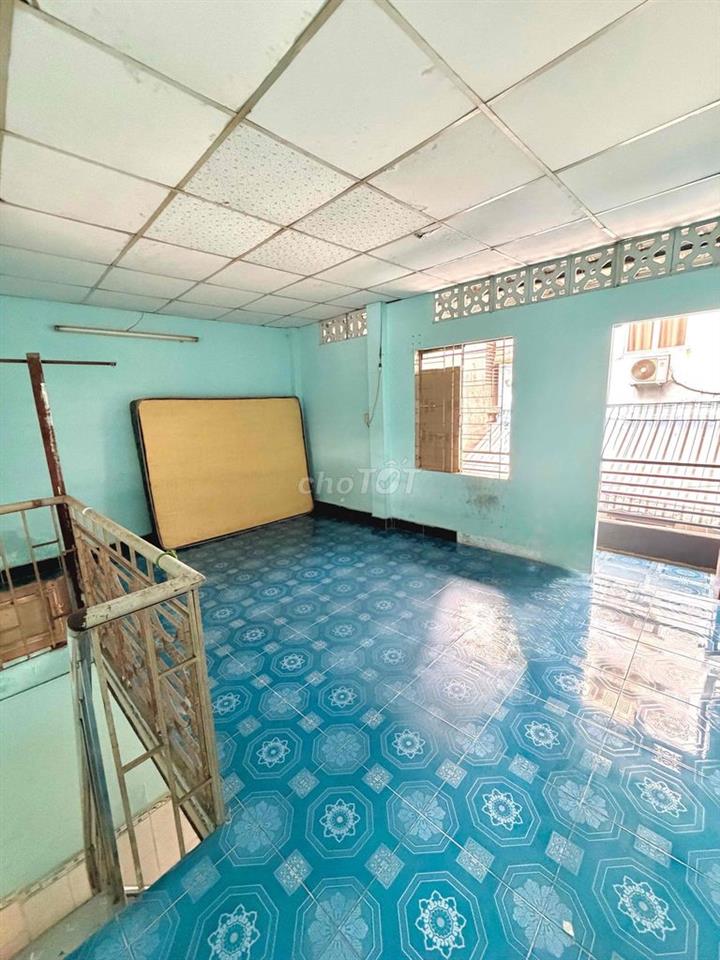 PHÒNG CHO THUÊ 40m2 – Quận 11 (CÔNG VIÊN ĐẦM SEN)