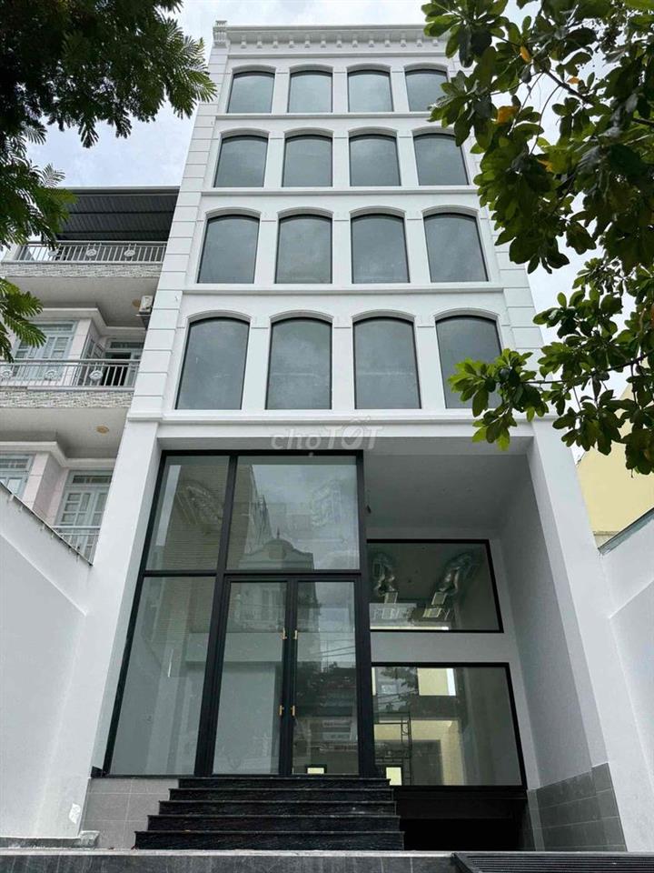 Cho thuê toà nhà Q12