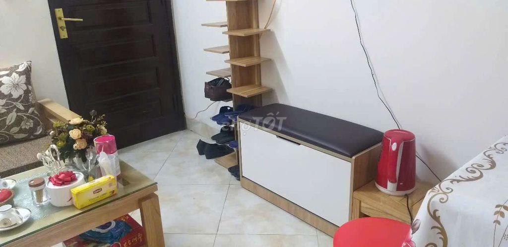 cho thuê căn hộ p.203 ccmn  ngõ 86 Hào Nam