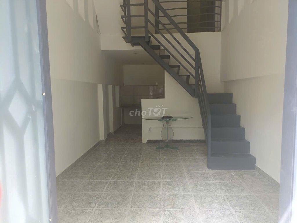 Cho thuê nhà nguyên căn hẻm xe tải Phan Văn Trị