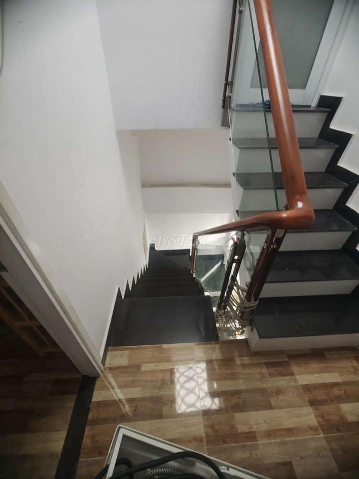 Nhà nguyên căn hẻm đường Lê Văn Thọ cho thuê