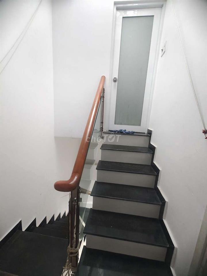 Nhà nguyên căn hẻm đường Lê Văn Thọ cho thuê