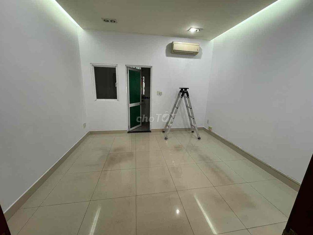 Q.1 Ký Con Mặt Bằng + VP