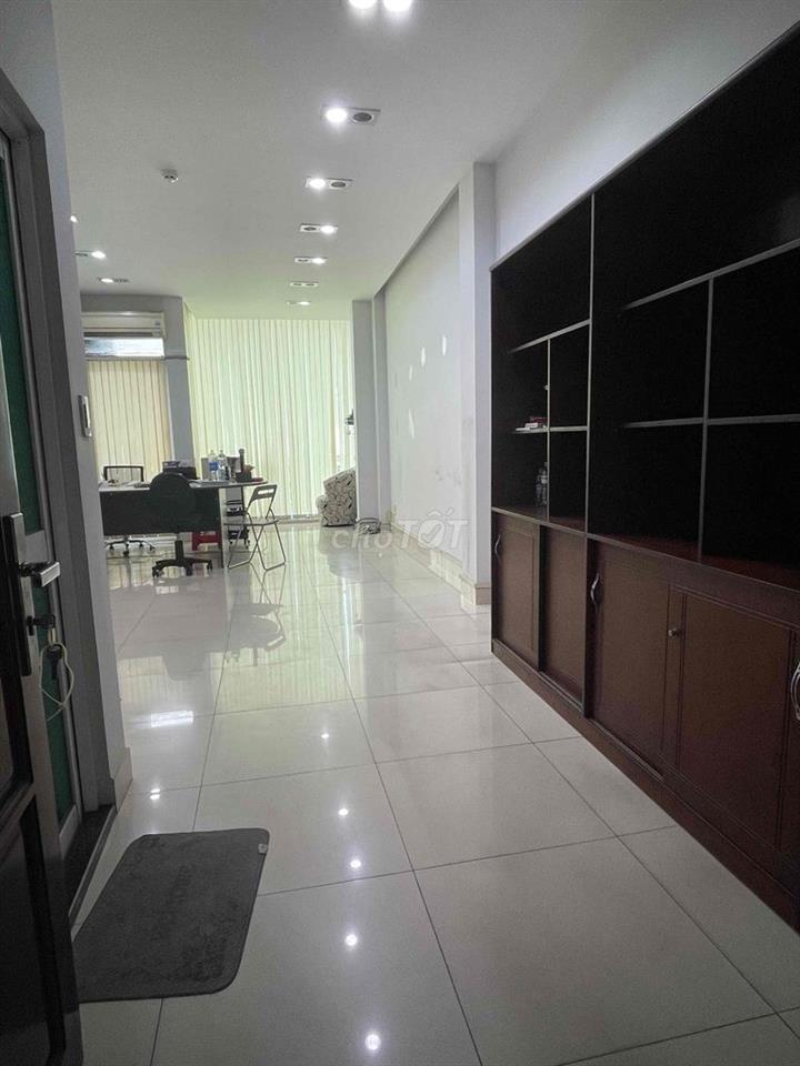 Q.1 Ký Con Mặt Bằng + VP