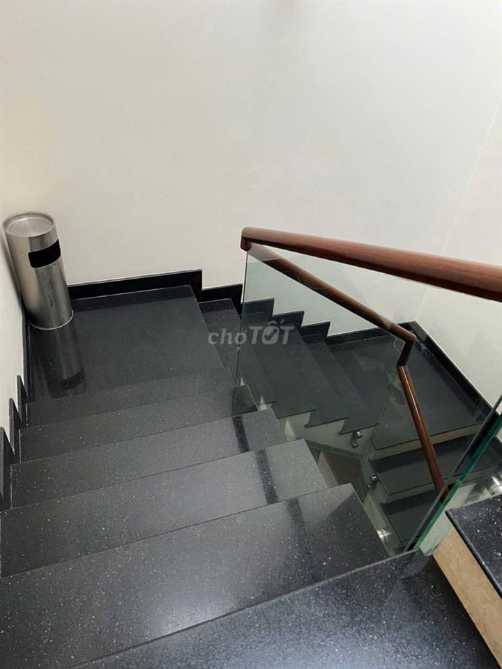 Cần bán căn nhà 816 trường sa, phường Nhiêu Lộc, TP. HCM 5x20