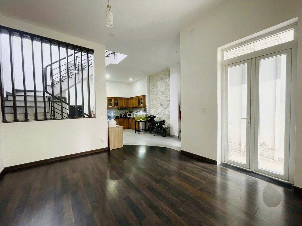 CHÍNH CHỦ CHO THUÊ NHÀ NGUYÊN CĂN 1 TRỆT 3 LẦU