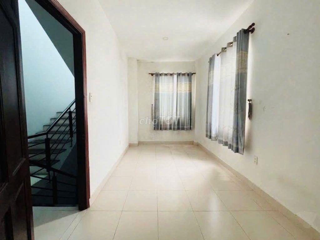 CHÍNH CHỦ CHO THUÊ NHÀ NGUYÊN CĂN 1 TRỆT 3 LẦU