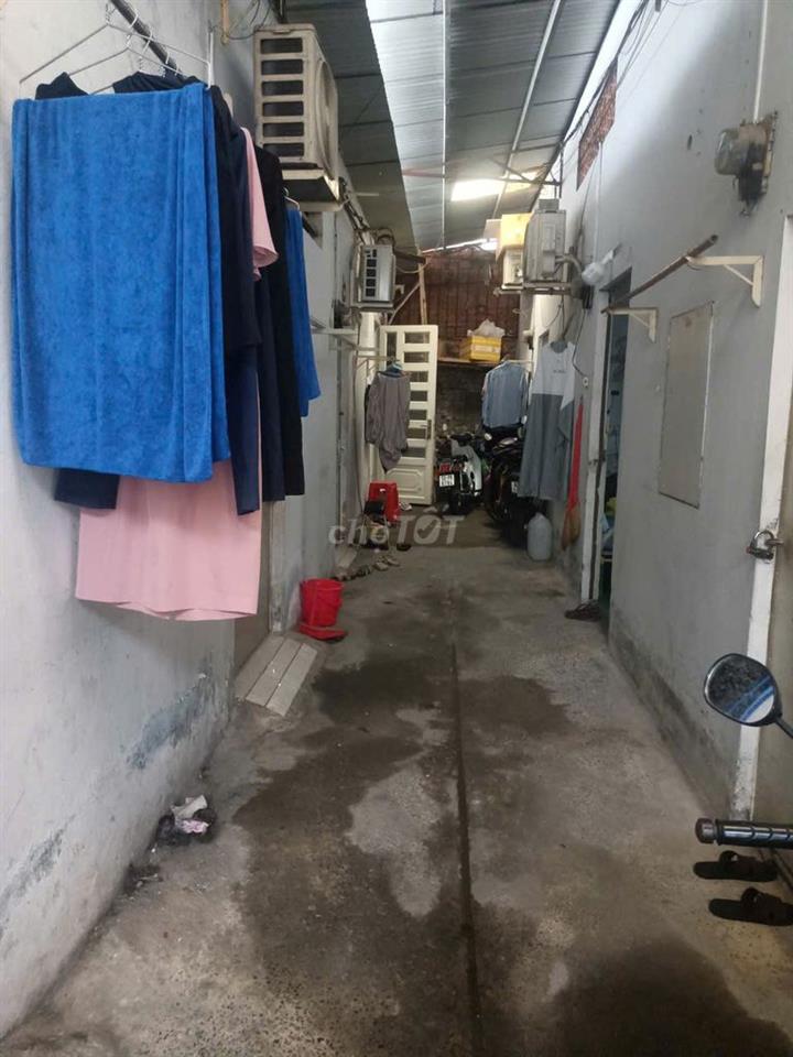 Phòng trọ trệt riêng biệt, giờ tự do, rộng 26m2 ở Tân Quý, Tân Phú 
