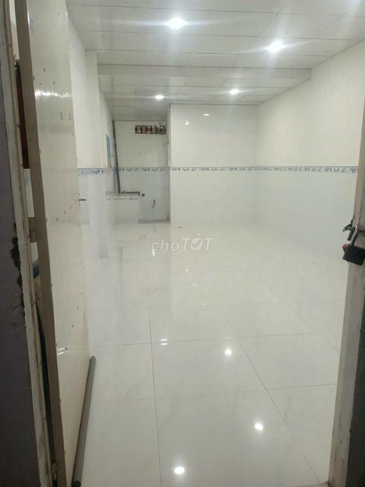 Phòng trọ trệt riêng biệt, giờ tự do, rộng 26m2 ở Tân Quý, Tân Phú 