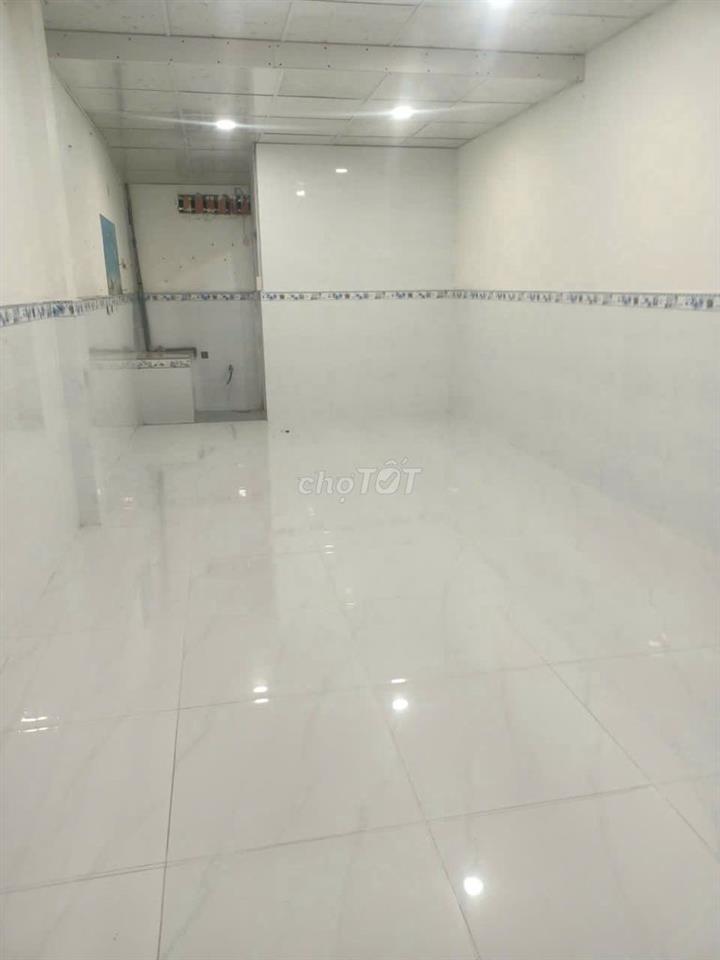 Phòng trọ trệt riêng biệt, giờ tự do, rộng 26m2 ở Tân Quý, Tân Phú 