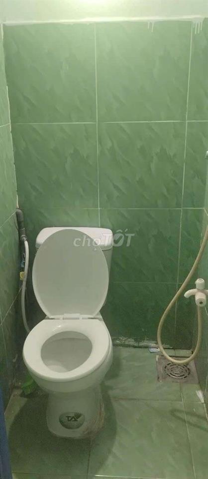 Nhà 1 trệt 1 đúc lửng,3 phòng,DT sử dụng 65m2 