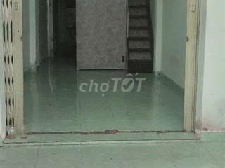 Nhà 1 trệt 1 đúc lửng,3 phòng,DT sử dụng 65m2 