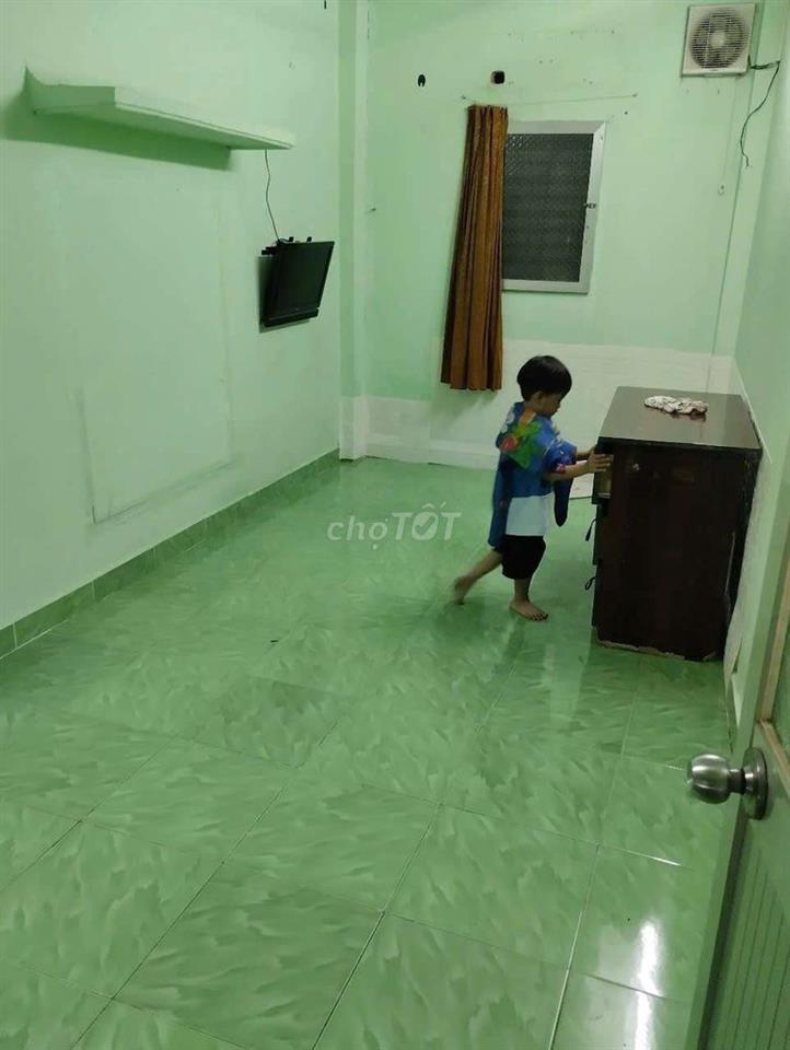 Nhà 1 trệt 1 đúc lửng,3 phòng,DT sử dụng 65m2 