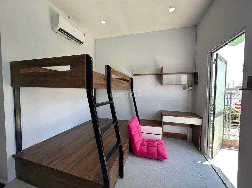 phòng trọ full nội thất 2 chỗ ngủ có ban công rộng phòng thoáng mát