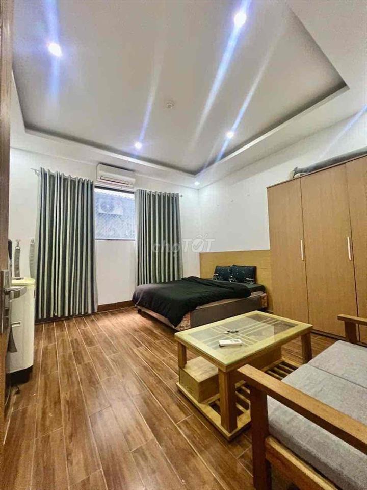 Phòng studio cửa sổ_Diện tích 40m2_Sau bệnh viện Hoàn Mỹ, Phú Nhuận